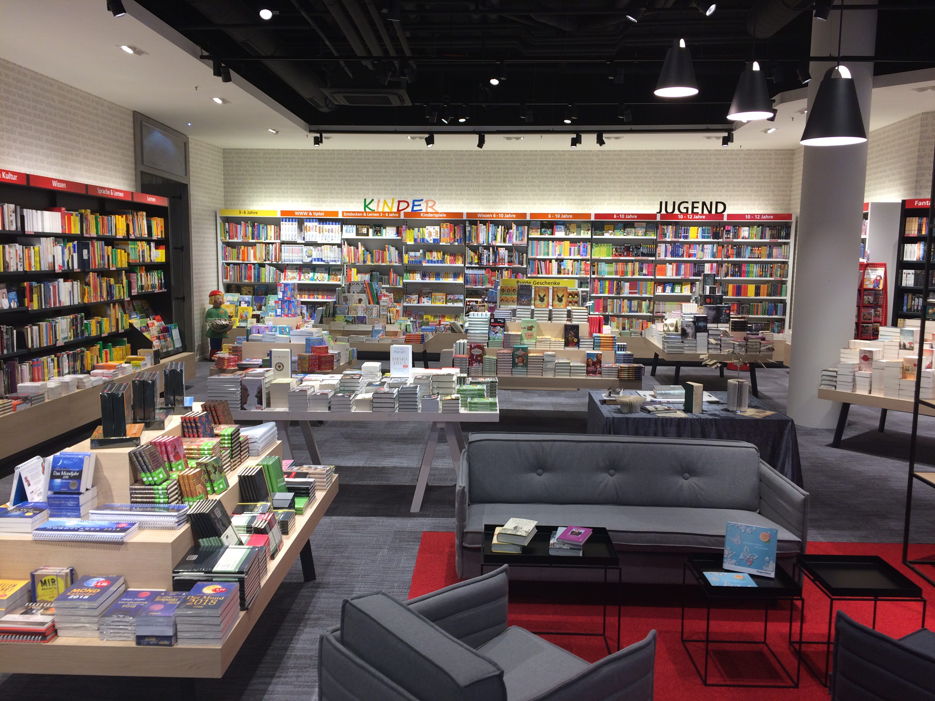 HugendubelStuttgartInnen